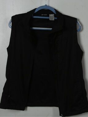 Snozu Women's Black Softshell Vest